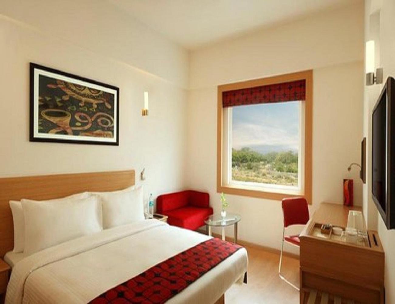 Hotel Tu Casa International Near Delhi Airport 新德里 外观 照片